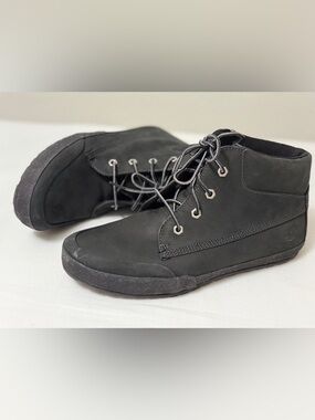 Timberland Black Nubuck Chukka Boots Womens 7.5M Lightweight New Without Box